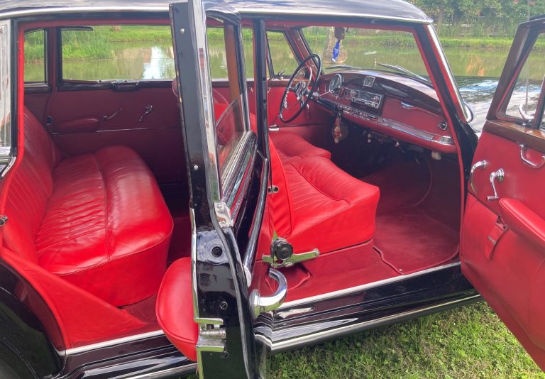 Oldtimer in Würzburg oder Schweinfurt - mit Chauffeur – Ein einmaliges und unvergessliches Erlebnis